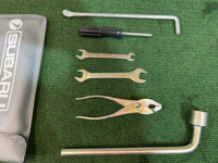 車載工具セット SUBARU LEGACY OEM 97010AA020 97010AA010 BG5 1998