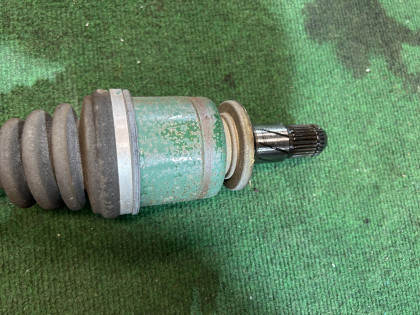 Palier trasero SUBARU LEGACY OEM 28021AC121 28021AC111 BG5 1998 EJ20D MT5