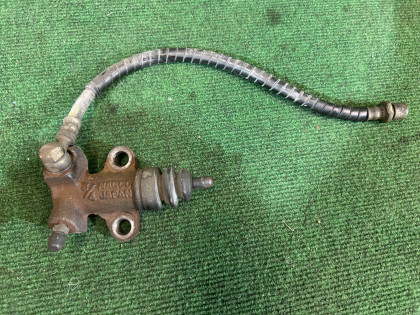 クラッチレリーズシリンダー SUBARU LEGACY OEM 30620AA041 30620AA042 BG5 1998 EJ20D MT5