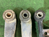 Rear control arms SUBARU LEGACY OEM 20270AA001 20255AA300 20255AA310 BG5 1998 EJ20D MT5