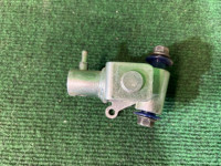 Крестовина мкпп SUBARU LEGACY OEM 35047AC030 BG5 1998 EJ20D MT5