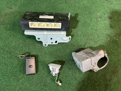 キーシリンダーセット SUBARU OUTBACK OEM 57492FG030 88281AJ720 BRF 2010 GOLD D6H