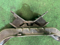 Балка акпп SUBARU LEGACY OEM 41022AG100, 41011AG020 BLE BPE BP5 BL5 2003 EZ30