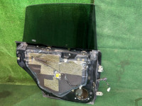 Puerta trasera izquierda SUBARU LEGACY OEM 60409AG0109P BLE BL5 BL9 2003 BLACK 32J