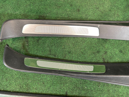 Sill trims SUBARU LEGACY OEM 94060AG170, 94060AG180, 94061AG080, 94061AG090 BLE BL5 BL9 2003 BLACK 32J