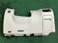 แผงพลาสติกใต้พวงมาลัย 66075AG021WA SUBARU LEGACY