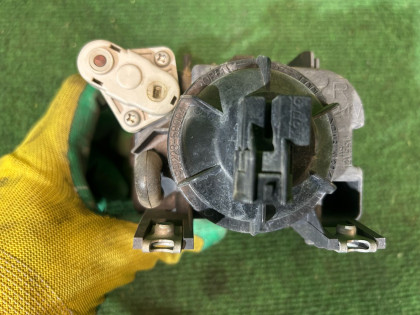 右雾灯 114-20751 R SUBARU LEGACY OEM 84501AE180 BLE BPE BP5 BL5 BL9 BP9 2002