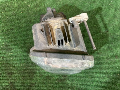右雾灯 114-20751 R SUBARU LEGACY OEM 84501AE180 BLE BPE BP5 BL5 BL9 BP9 2002