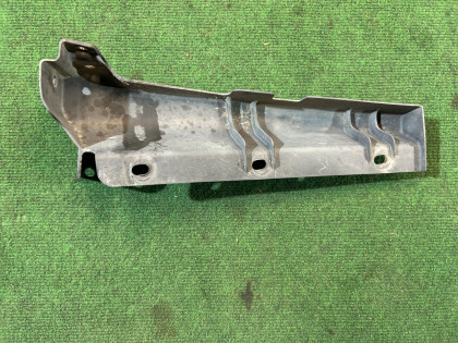 Suporte esquerdo do para-choques traseiro SUBARU LEGACY OEM 57731AG150 BLE 2004