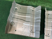 แผ่นกันความร้อนท่อไอเสีย SUBARU LEGACY OEM 59020AG100 59020AG090 BLE 2004 EZ30