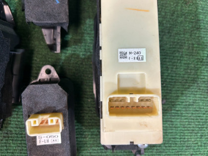 Módulo de elevalunas SUBARU LEGACY OEM 83071AG080 83071AG040 BL9 BL5 BLE 2008 EJ253 AT