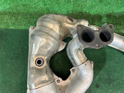 触媒 выпускной коллектор SUBARU LEGACY OEM 44620AA740 44620AB720 BL9 BL5 BLE 2008 EJ253 AT
