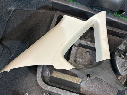 トランクトリム SUBARU LEGACY OEM 94511AG030 94511AG040 94514AG000 94511AG050 BL9 BL5 BLE 2008 BLUE C8P