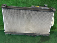 Radiador del motor 45119AG000 SUBARU LEGACY