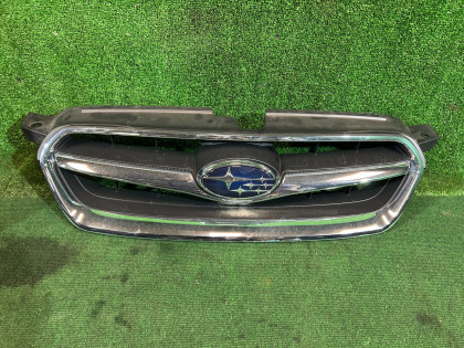 Rejilla del radiador 91121AG151 SUBARU LEGACY
