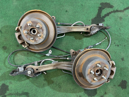 Rear hubs 28473AG001 26700AG001 26692AG061 26692AG071 SUBARU LEGACY