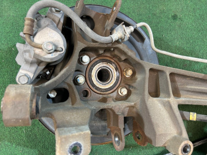 リアハブ SUBARU LEGACY OEM 28473AG001 26700AG001 26692AG061 26692AG071 BL9 BL5 BLE 2008 EJ253 AT