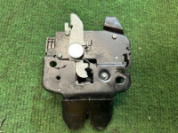 Fecho da bagageira SUBARU LEGACY OEM 57530AG010 BL9 2008 BLUE C8P