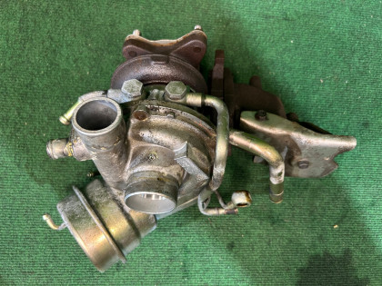 右涡轮增压器 VF32 SUBARU LEGACY OEM 14409AA060 BH5 2002 EJ206 AT