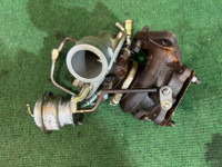 Turbocompressor direito VF33 SUBARU LEGACY OEM 14411AA420 BH5 2002