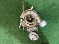 右ターボチャージャー VF33 14411AA420 SUBARU LEGACY