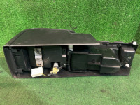 Бардачок подлокотник SUBARU LEGACY OEM 92111AG000JC BL5 BP5 BLE BL9 BP9 BPE 2004 BLUE 35J