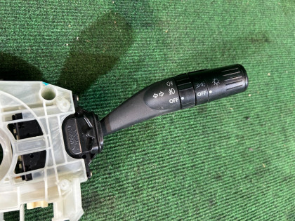 Steering column switch assembly гитара SUBARU LEGACY OEM 83111AG050 BL5 BP5 BLE BL9 BP9 BPE 2004 EJ20Y MT5