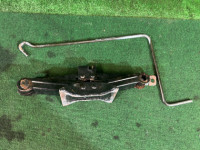 ジャッキ SUBARU LEGACY OEM 97032AG000 BL5 BP5 BLE BL9 BP9 BPE 2004