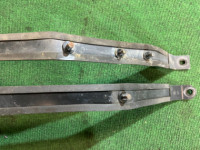 フューエルタンクバンド SUBARU LEGACY OEM 42017AG010 42017AG000 BL5 BP5 BLE BL9 BP9 BPE 2004 EJ20Y MT5
