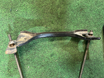 Soporte de batería SUBARU LEGACY OEM 82182AG000 82161AG000 82122AG000 BL5 BP5 BLE BL9 BP9 BPE 2004