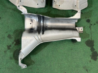 แผ่นกันความร้อนท่อไอเสีย SUBARU LEGACY OEM 59020AG100 59020AG090 59024AG000 BL5 BP5 BLE BL9 BP9 BPE 2008 EJ20Y MT5