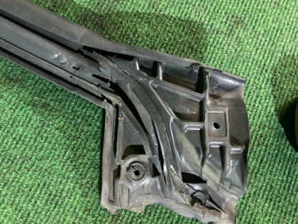 左ドアウェザーストリップ SUBARU LEGACY OEM 63521AG110 BL5 BP5 BLE BL9 BP9 BPE 2004 BLUE 35J