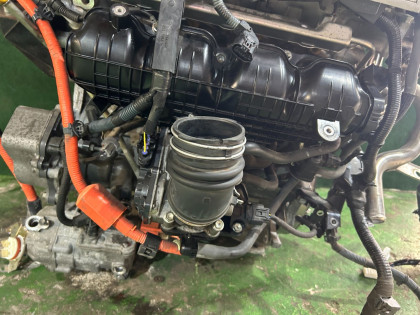 エンジン 2ZRFXE TOYOTA PRIUS OEM 19000-37470 19000-37472 ZVW30 2013 2ZRFXE AT