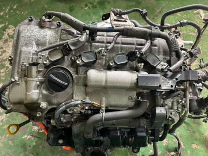 エンジン 2ZRFXE TOYOTA PRIUS OEM 19000-37470 19000-37472 ZVW30 2013 2ZRFXE AT