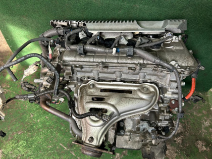 エンジン 2ZRFXE TOYOTA PRIUS OEM 19000-37470 19000-37472 ZVW30 2013 2ZRFXE AT