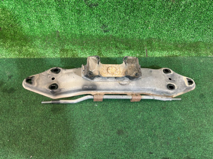 Балка акпп 41022AC150 41021AC390 SUBARU FORESTER