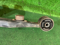 Подушка редуктора SUBARU FORESTER OEM 41310FC000 SF5 1998 EJ205 AT