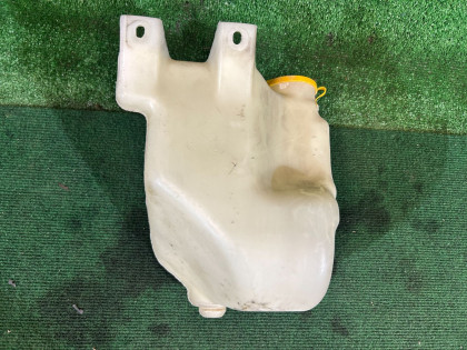 玻璃水壶 SUBARU FORESTER OEM 86610FC000 SF5 1998 EJ205 AT