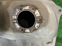 Depósito de combustible SUBARU FORESTER OEM 42120FC050 SF5 1998 EJ205 AT