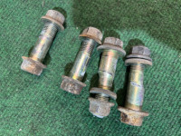 น็อตปรับศูนย์ล้อหน้า SUBARU FORESTER OEM 20540AA090 20540AA100 SF5 1998 EJ205 AT