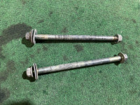 โบลต์ดุมล้อหลัง SUBARU FORESTER OEM 20540AA000 SF5 1998 EJ205 AT