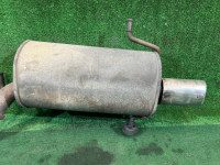 Silencioso trasero SUBARU FORESTER OEM 44305FC020 SF5 1998 EJ205 AT