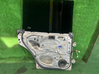 Porta traseira esquerda SUBARU FORESTER OEM 61401FC013 SF5 1998 SILVER 792