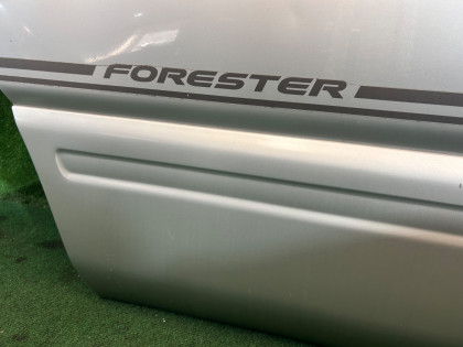 Right rear door SUBARU FORESTER OEM 61401FC003 SF5 1998 SILVER 792