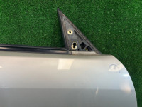 Puerta delantera derecha SUBARU FORESTER OEM 61101FC002 SF5 1998 SILVER 792