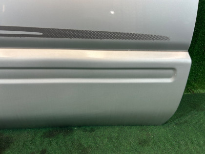 Puerta delantera derecha SUBARU FORESTER OEM 61101FC002 SF5 1998 SILVER 792