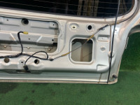 ประตูท้าย SUBARU FORESTER OEM 61701FC010 SF5 1998 SILVER 792