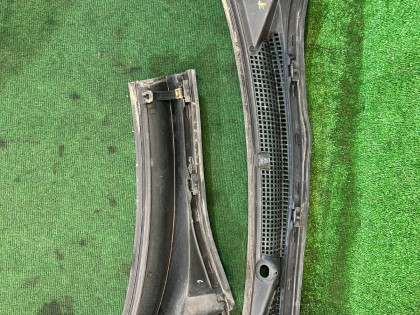 แผงคาวล์ใต้กระจกหน้า SUBARU FORESTER OEM 91151FC040 91151FC050 SF5 1998