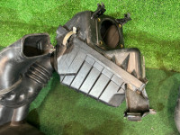 Caja del filtro de aire под свап SUBARU FORESTER OEM 46053AC060 46053AC050 46023FC010 46040AE020 SF5 1998 EJ205 AT