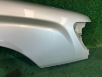 右前翼子板 SUBARU FORESTER OEM 57120FC000 SF5 1998 SILVER 792